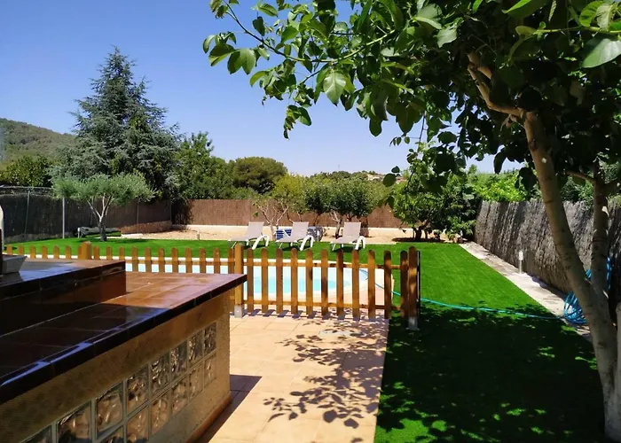 Casa Neus Bara Ii * Roda de Bará